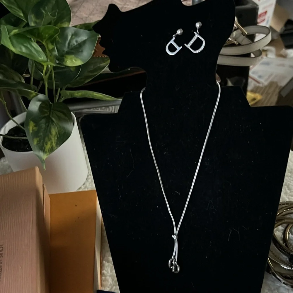 Christian Dior Jewelry Set Necklace with hook Earrings